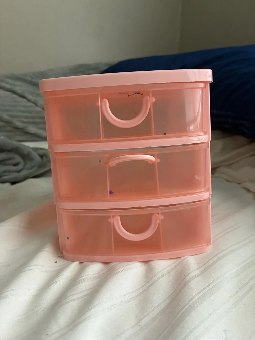 Pink Plastic 3-Drawer Mini Organizer